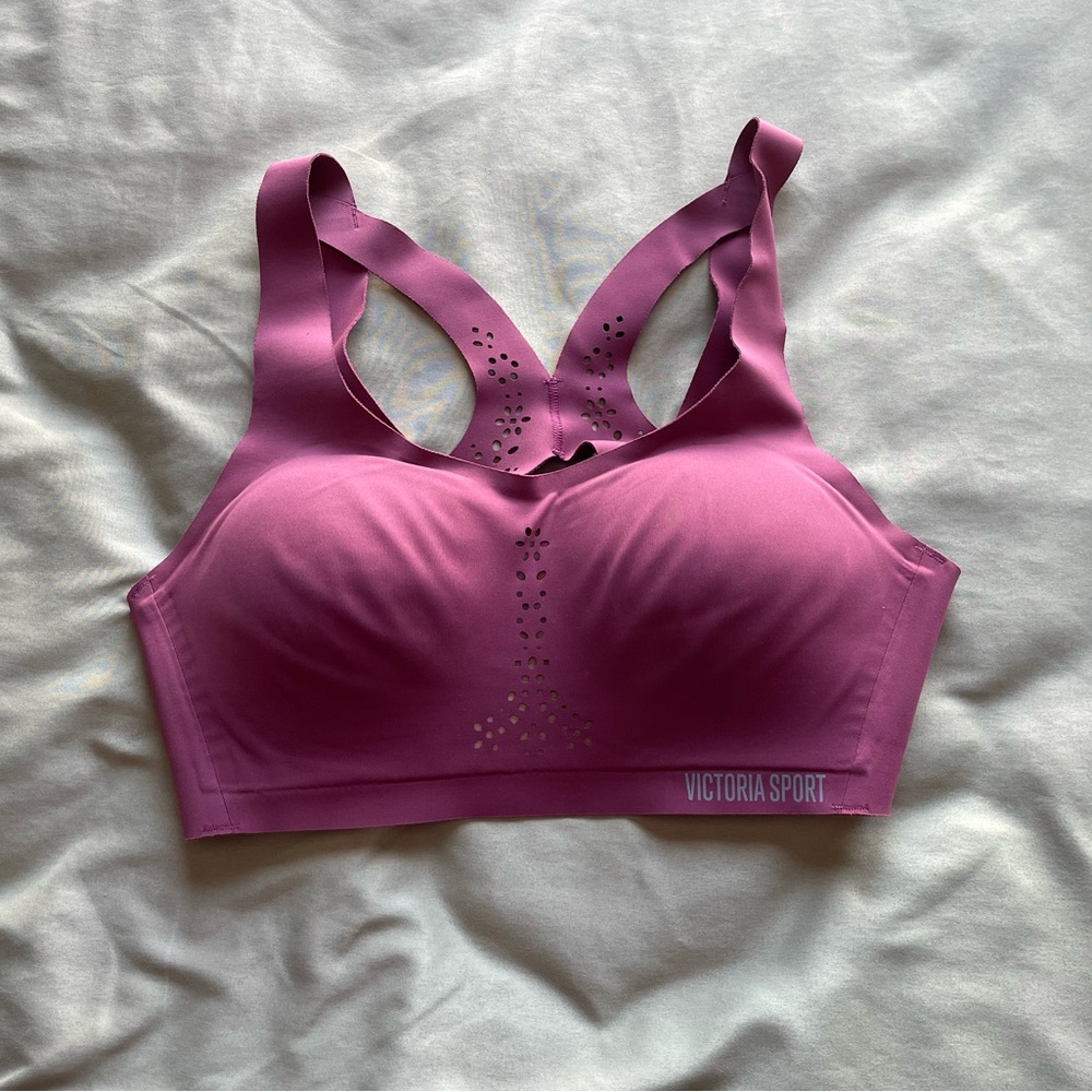 Victoria’s Secret Angel Max Sports Bra